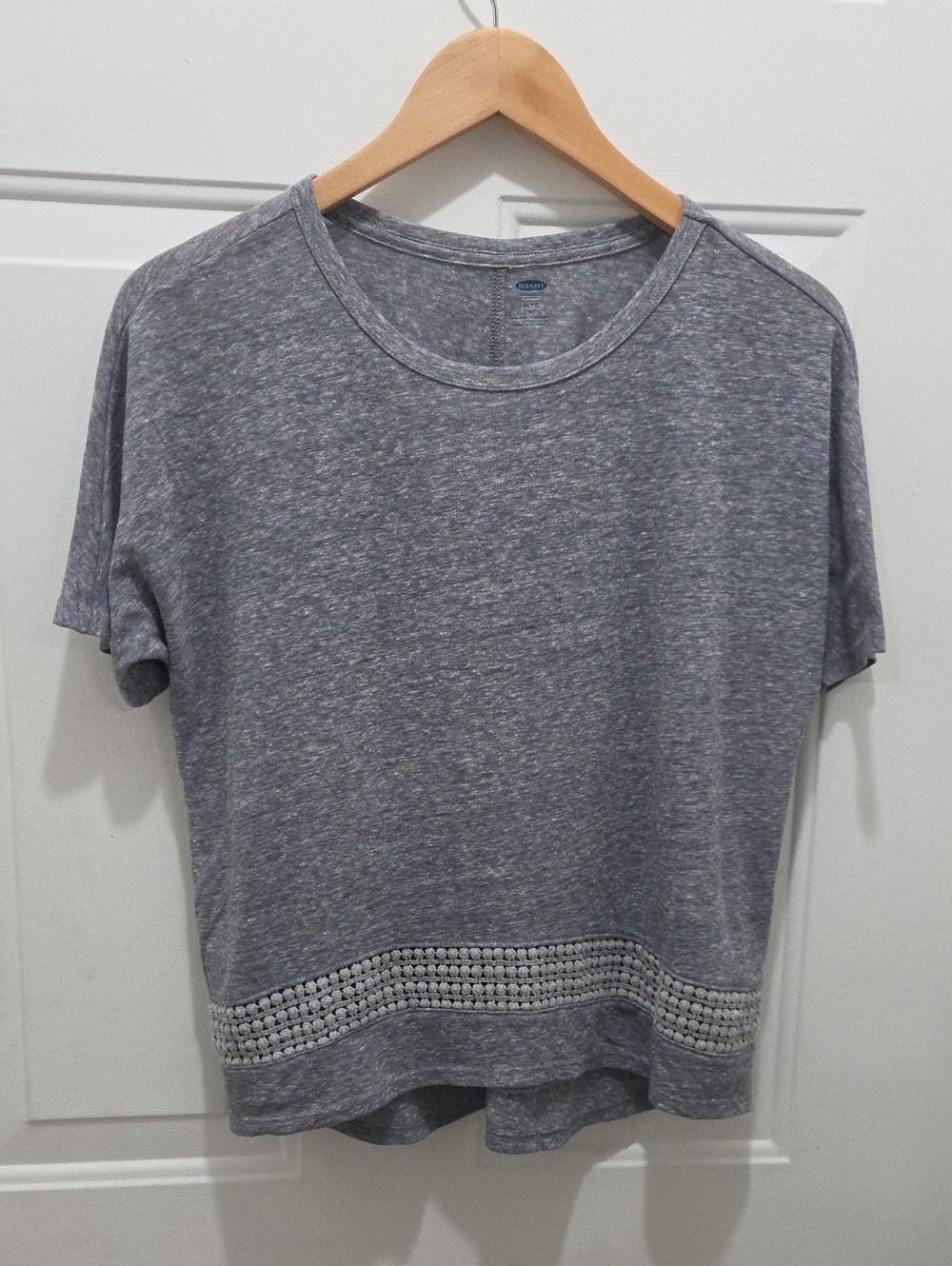Old Navy Heather Gray Short-Sleeve Knit Top with Crochet Trim XL/14